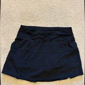 Lululemon pace rival skirt